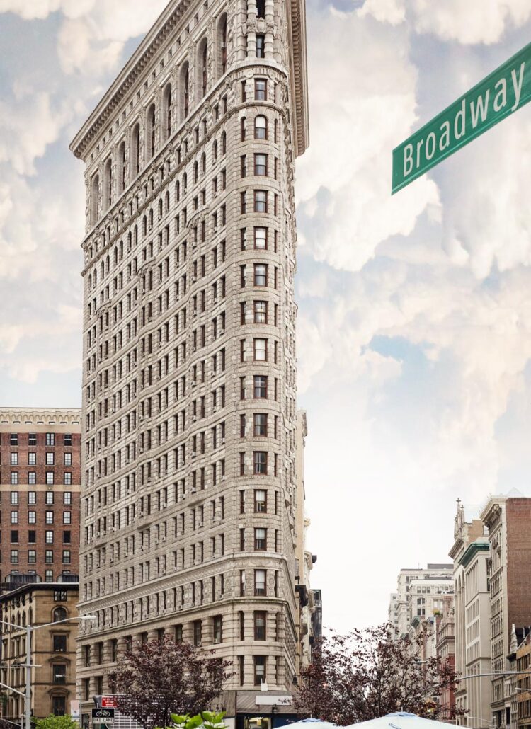 15 Best Things to Do in the Flatiron District (+Fun Activities Nearby)