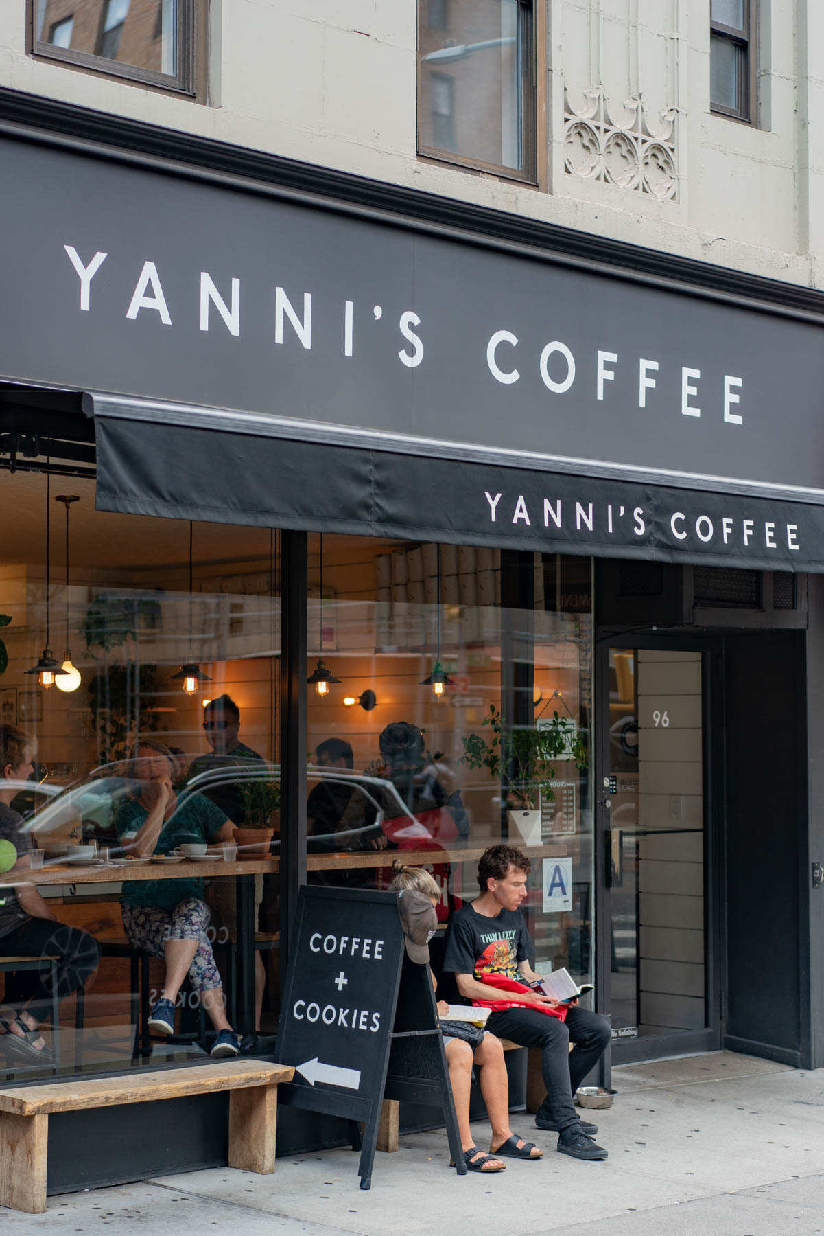 Yanni’s Coffee
