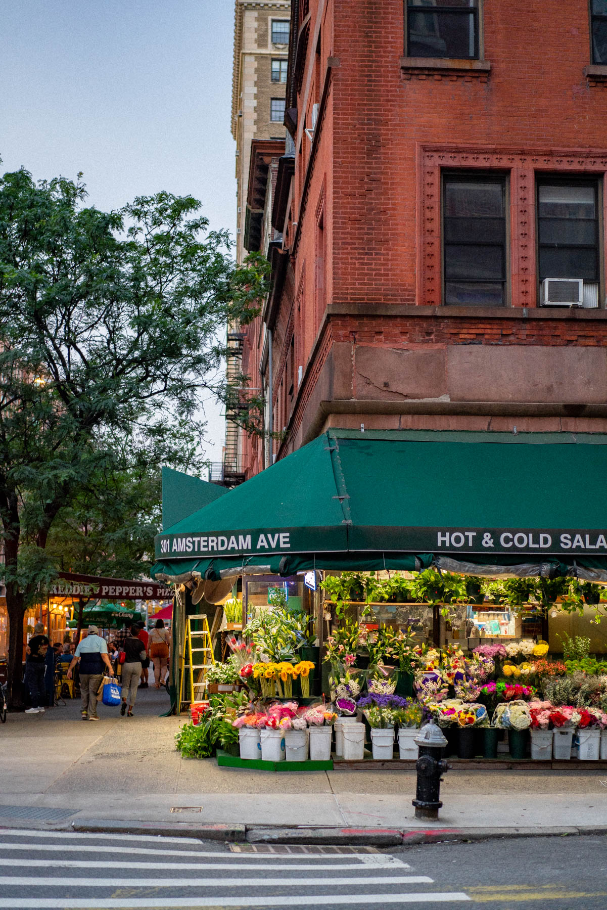New York City Slang, UWS bodega