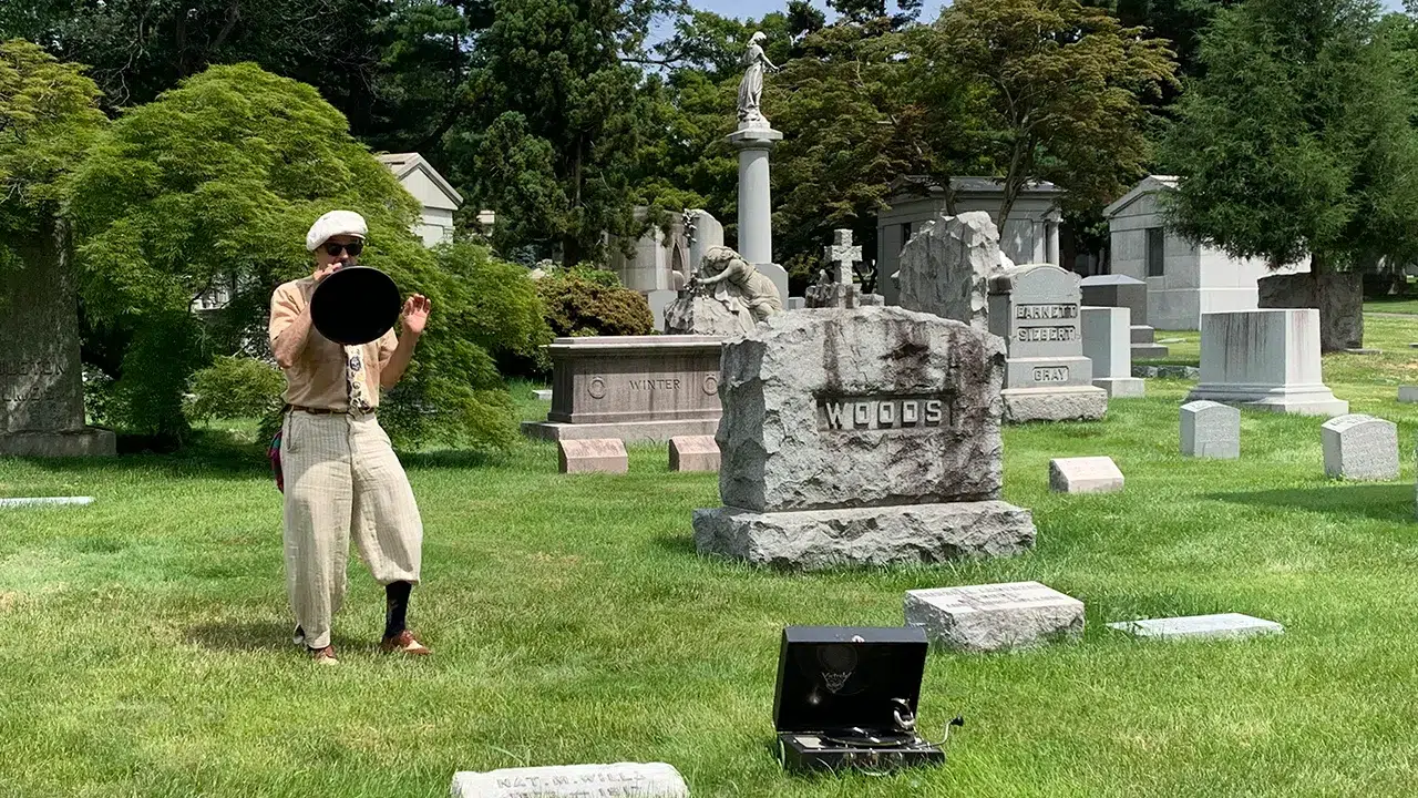 Woodlawn Cemetery