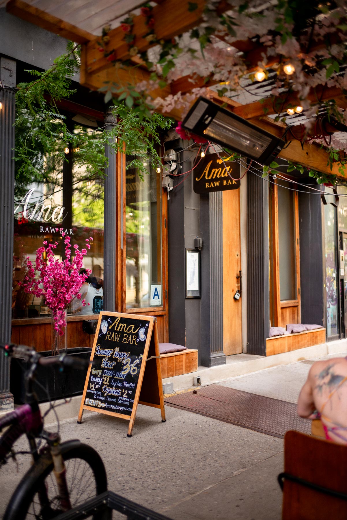 Ama Raw Bar