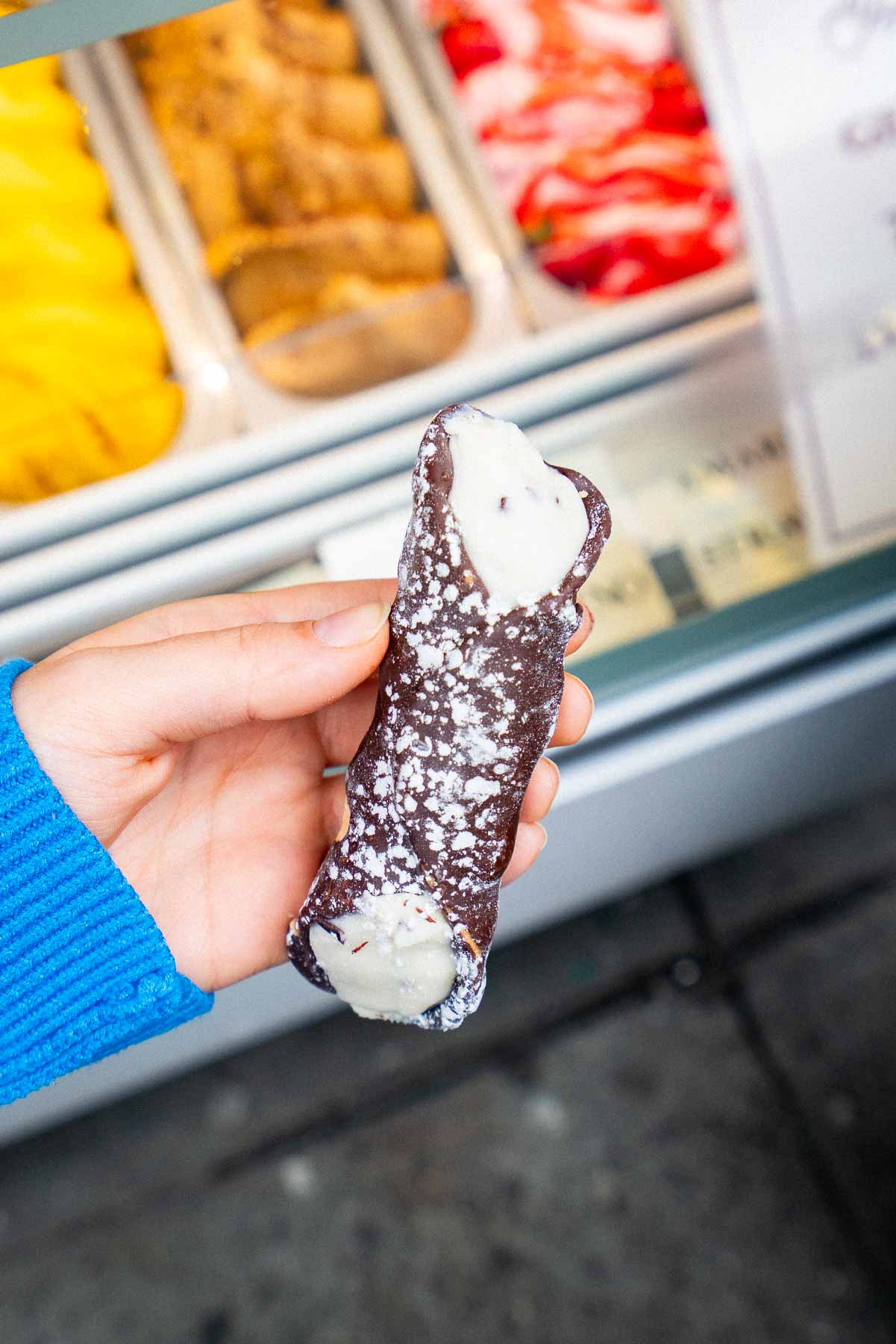 Ferrara Bakery & Cafe