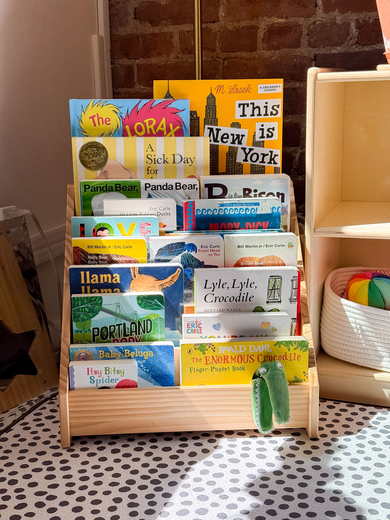 Montessori Shelf